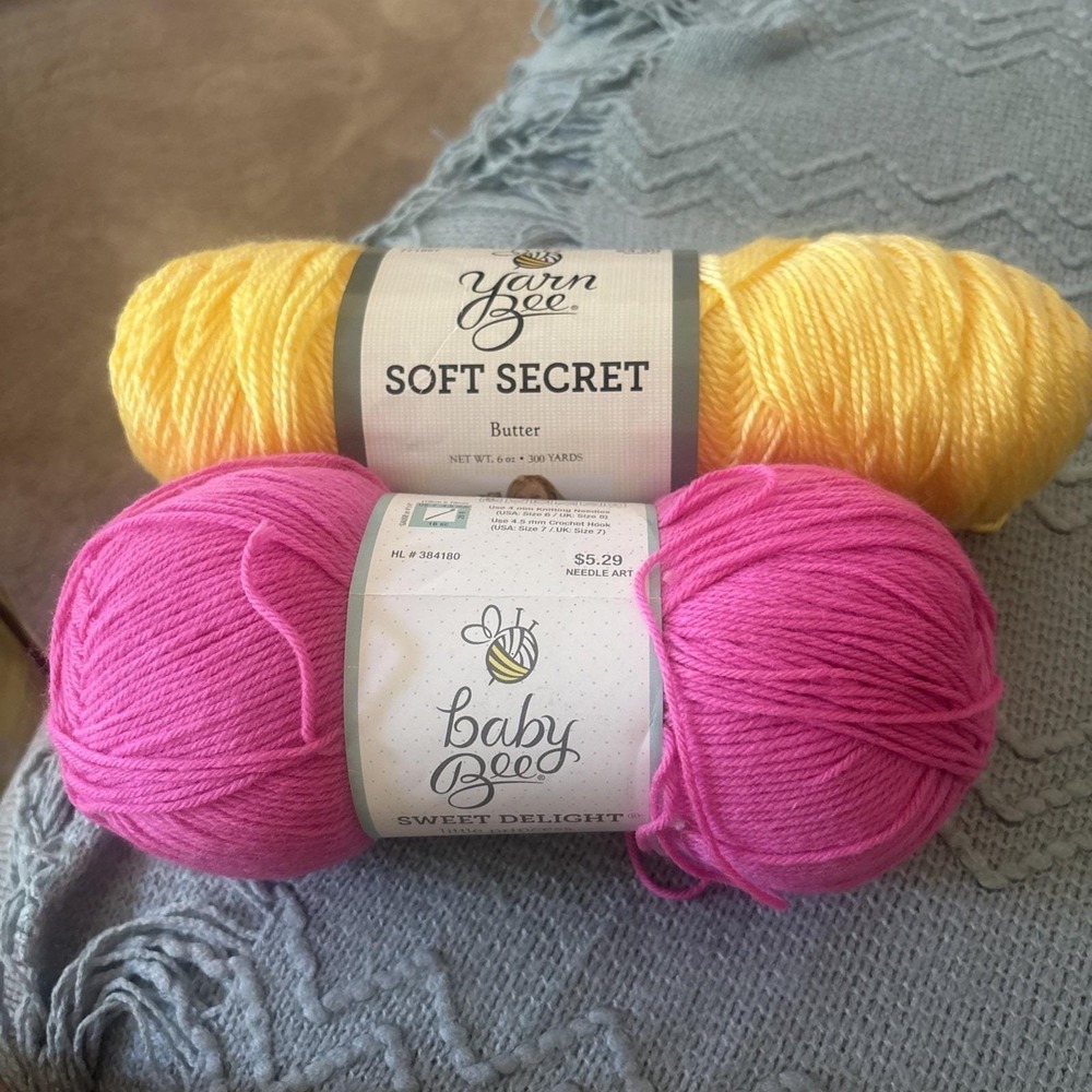 Baby Bee Sweet Delight Pink Yarn Skein And Yarn Bee Soft Secret Butter New (2)